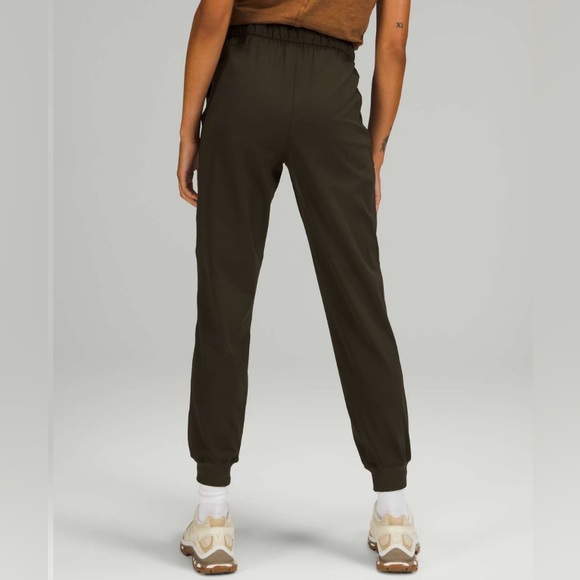 Lululemon Stretch High Rise Jogger (Dark Olive) - Picture 4 of 13
